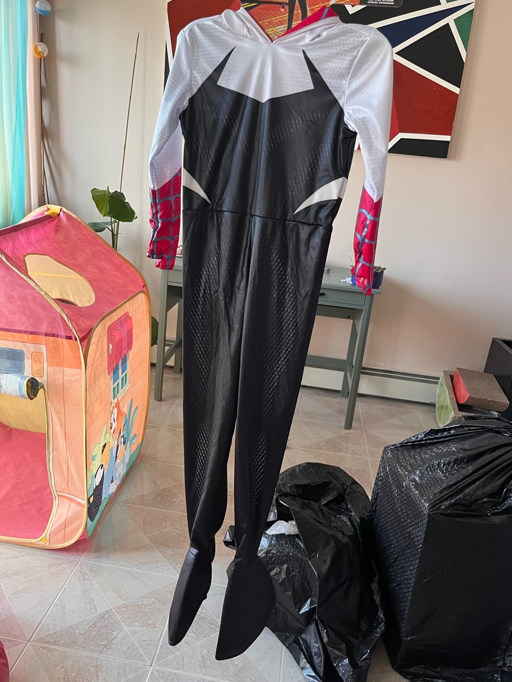Spider gwen Costume extra small 3-4